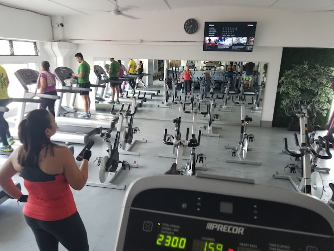 gym en Zihuatanejo