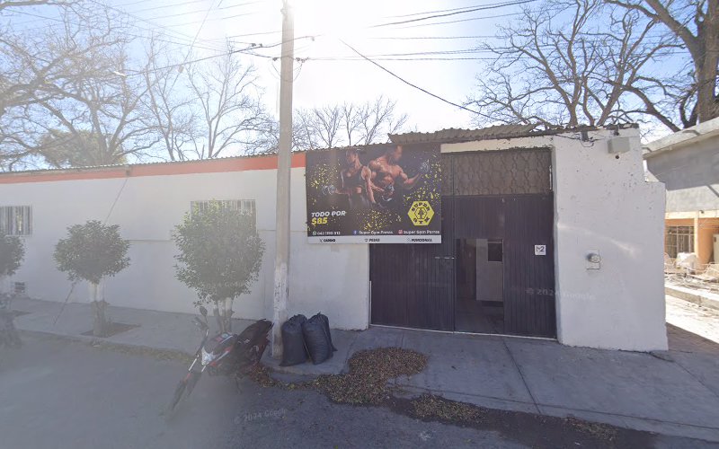 gym en Parras de la Fuente